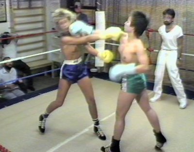 Clip "Boxing Topless #10" .