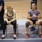Crossfitters. In meiner Phantasie die Hand-Spankerinnen, die auf ihrer OTK Hand-Wettbewerb warten - In my fantasy the hand spankers who are waiting for her OTK Hand contest