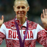 Tatjana Chernova, RUS, 190 cm, Heptathlon
large hands